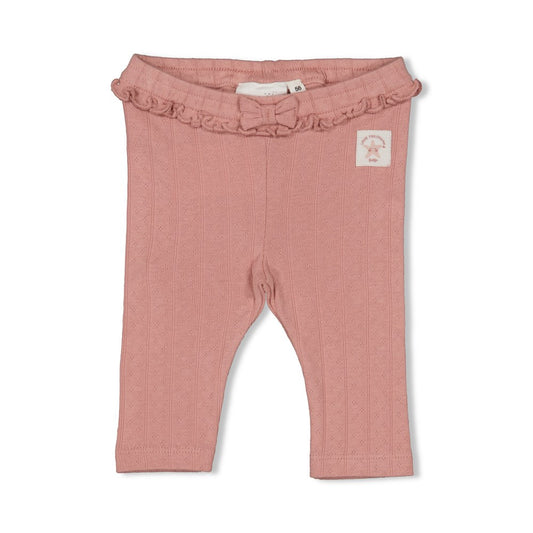 Beschreibung

Gerippte Legging aus der Kollektion Starfish Wishes von Feetje

Material

100% CO Pointelle Rib&nbsp;