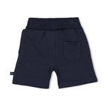 Beschreibung

Short aus der Rock my Boat Kollektion von Feetje

Material

96% CO + 4% EL French Terry