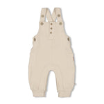 Latzhose aus der Kollektion The Chill Club von Feetje