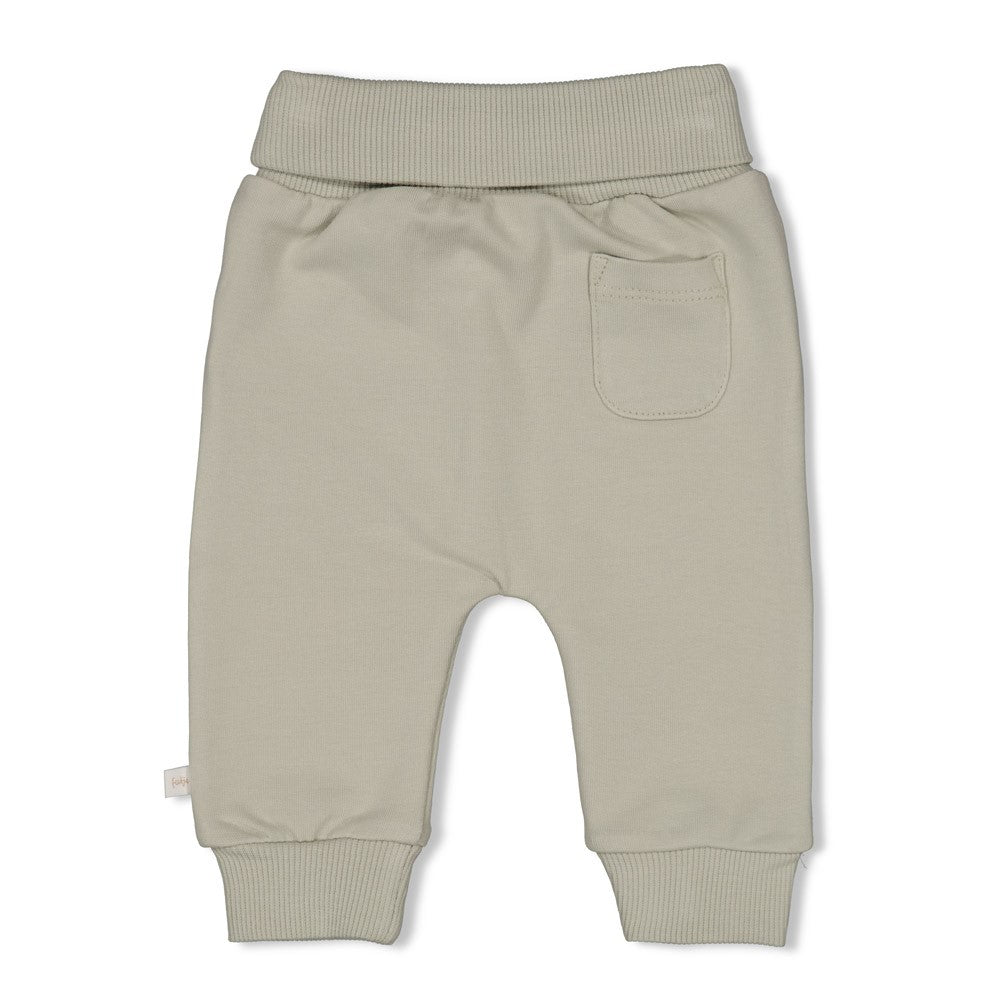Diese Hose ist aus der "Elephant" Kollektion von Feetje.