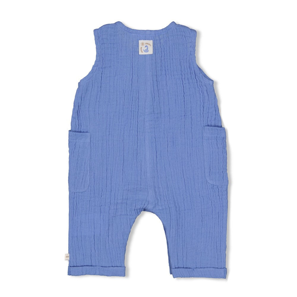 Musselin-Strampler aus der Sssiesta-Kollektion von Feetje – das perfekte Sommerbasic für Babys. Leicht, atmungsaktiv und zeitlos schön.