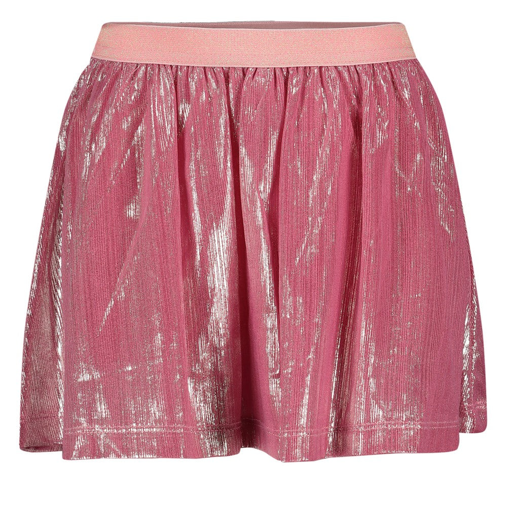 Beschreibung

Dieser glänzende Rock von Jubel ist das ideale Piece für jedes Mädchen, das Eleganz und Spaß liebt. Das schimmernde Material fängt das Licht wunderbar ein und verleiht jedem Outfit einen Hauch von Magie. Die komfortable Passform ermöglicht volle Bewegungsfreiheit – perfekt zum Spielen, Tanzen und für alle Abenteuer des Alltags.