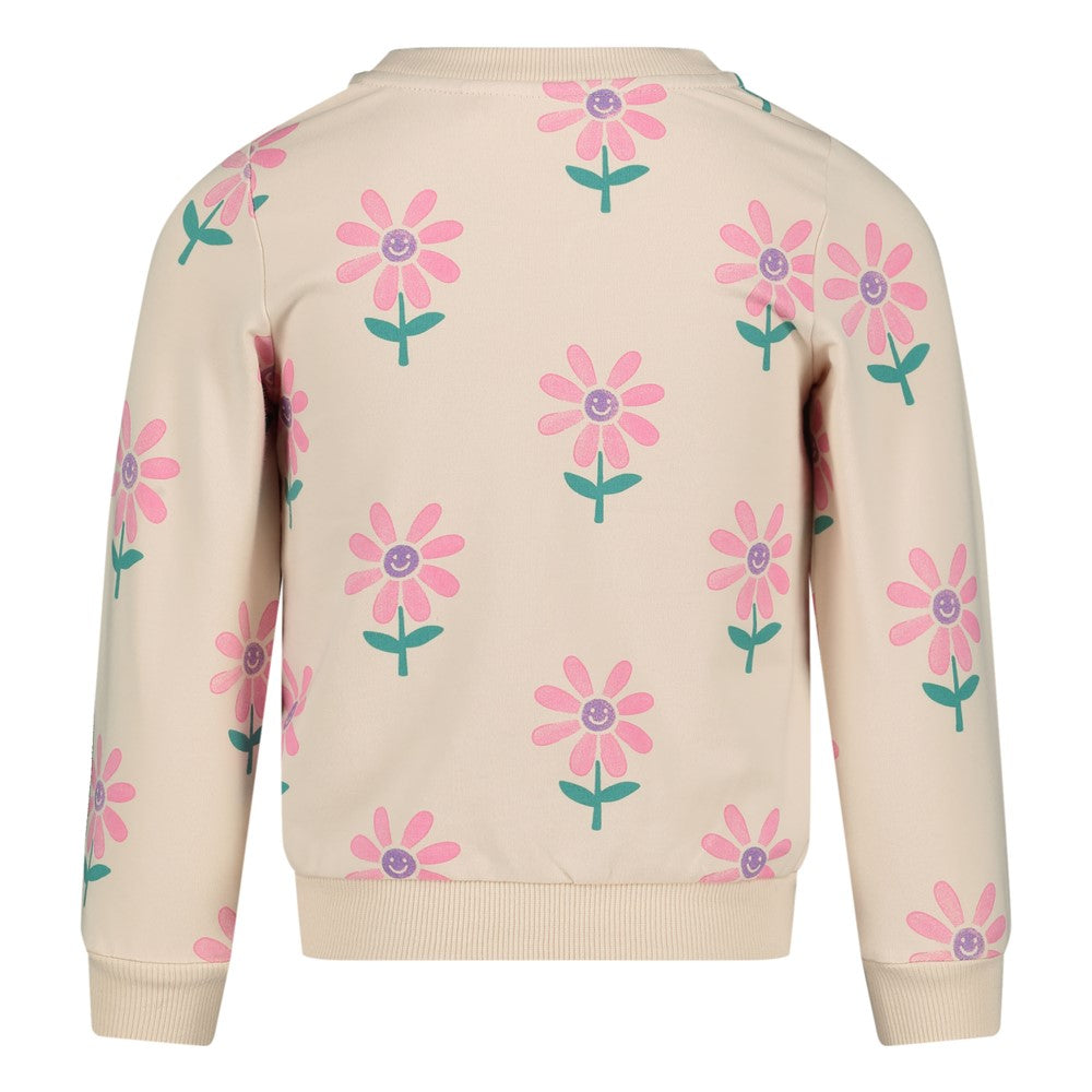 Beschreibung

Dieser charmante Sweater von Jubel besticht mit einem wunderschönen Blumenmuster, das den Frühling in deinen Alltag bringt. Das All-Over-Print-Design verleiht dem Piece eine verspielte, moderne Ausstrahlung, die perfekt zu deinem persönlichen Stil passt. Die hochwertige Verarbeitung garantiert Komfort und Langlebigkeit, während das florale Motiv zeitlos elegant wirkt. Ideal für Übergangstage – kombiniere ihn mit deiner Lieblingsjeans oder einem Rock für einen Look, der garantiert Aufmerksamkei