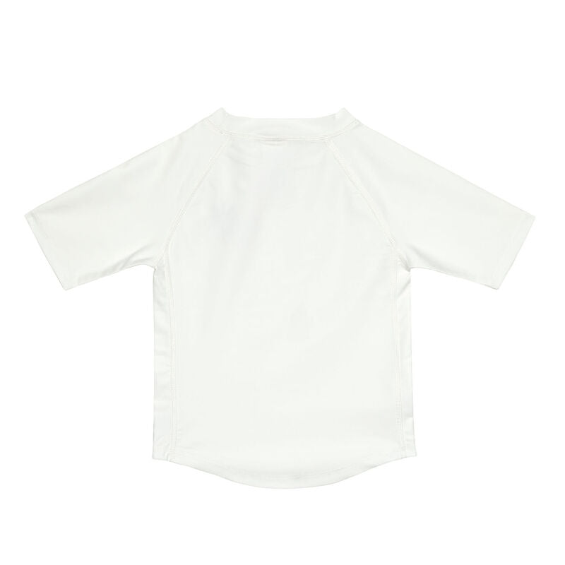 Das weiße, kurzärmelige Kinder UV Shirt mit UV-Schutz 60 kommt mit einem Kamel Print und extra weichem Stoff. Das atmungsaktive und schnelltrocknende Material sorgt für eine angenehme Passform und Badespaß