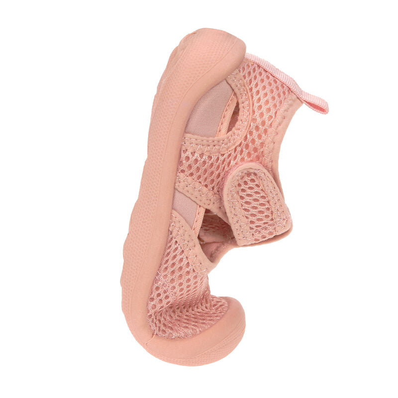 Die pinken Kinder Badeschuhe sind leicht, atmungsaktiv und schnell trocknend. Ihre flexible Antirutsch-Sohle und die praktischen Klettverschlüsse sorgen für einen optimalen Halt. Die Baby Sandalen sind ideal für den Strand.