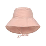 Der einfarbig pinke Baby Sonnenhut schützt dank UV-Schutz 80 &amp; Nackenschutz die empfindliche Kopfhaut von Babys und Kleinkindern. Sein schnelltrocknendes Obermaterial und die praktischen Bindebänder sorgen für unbeschwerte Sommertage.