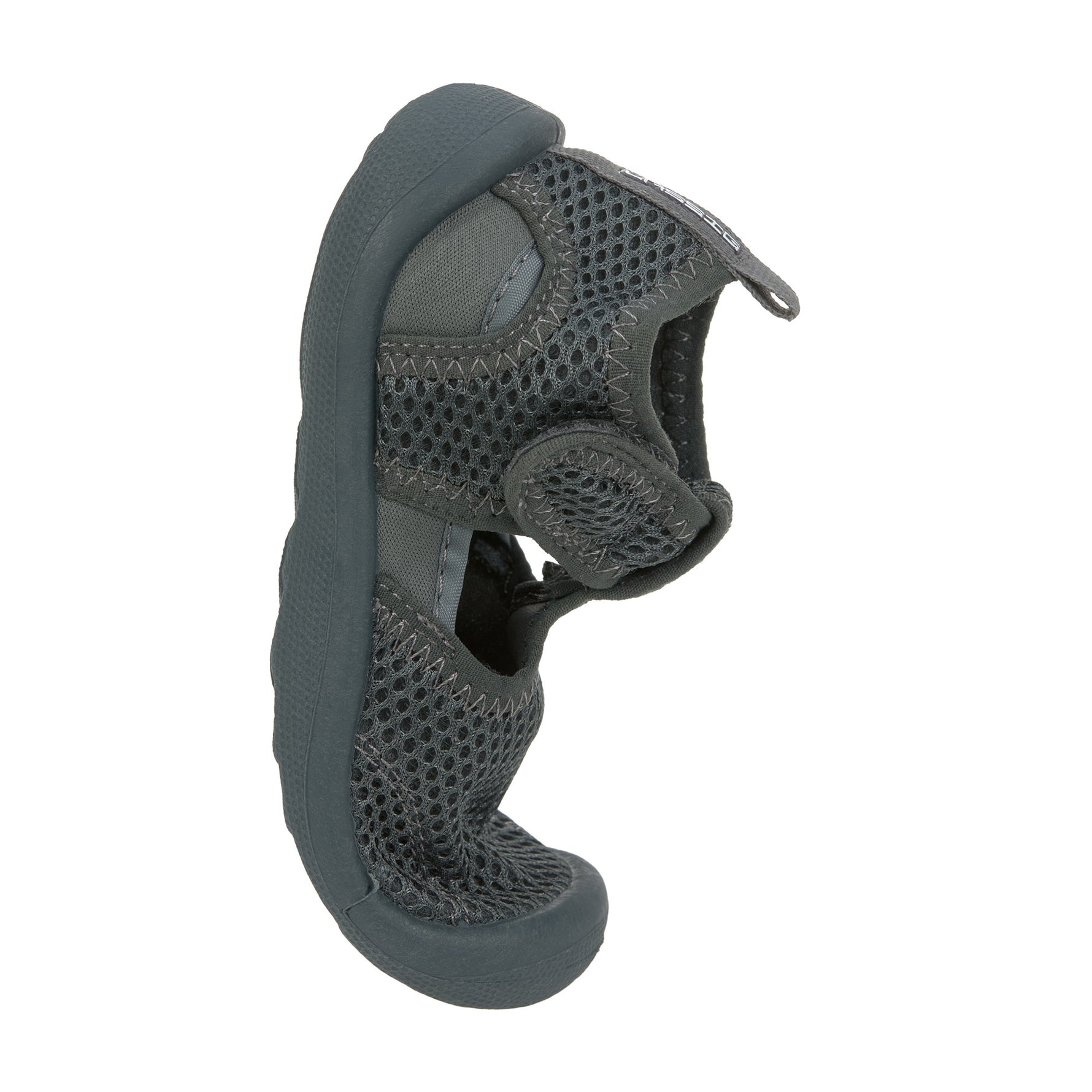 Die Kinder Badeschuhe in der Farbe Deep Olive sind leicht, atmungsaktiv und schnell trocknend. Ihre flexible Antirutsch-Sohle und die praktischen Klettverschlüsse sorgen für einen optimalen Halt. Die Kinder Sandalen sind ideal am Strand oder im Freibad.