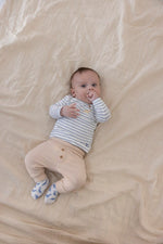 Hose mit Umschlagebund aus der Kollektion A-Roarable von Feetje