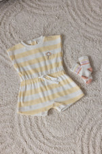 Beschreibung

Socken von Feetje aus der Kollektion Sunshine

Material

85% CO + 13% PA + 2% EL