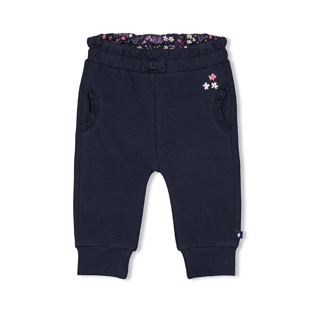 Hose aus der Kollektion Midnight Flowers von Feetje