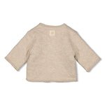 Diese beige Wendejacke aus der Sleepy Sheepy Kollektion von Feetje besticht durch ein charmantes Schafsmotiv auf einer Seite und bietet vielseitigen Stil für jeden Tag.