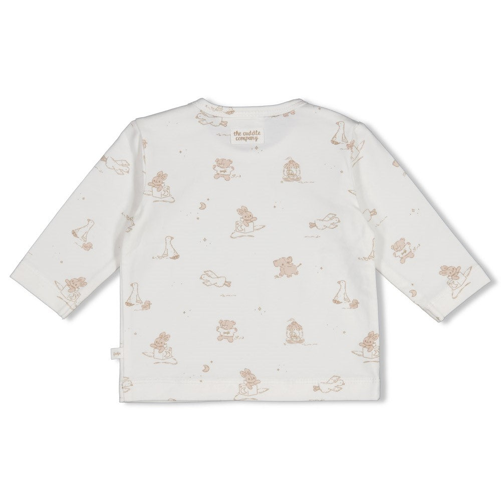 Weiches Longsleeve mit charmanten All-Over-Print von Feetje. Das Shirt besticht durch seinen hohen Tragekomfort und die elastische Single-Jersey-Qualität, die sich perfekt an den Körper anpasst. Ideal für Alltag und Freizeit – ein vielseitiges Lieblingsstück für kleine Träger.