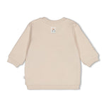 Kuschelig weicher Sweater mit niedlichem Pinguin-Design. Der Sweater aus hochwertigem French Terry bietet maximalen Tragekomfort und ist perfekt für gemütliche Tage. Das elastische Material passt sich der Bewegungsfreiheit an und sorgt für lang anhaltende Qualität. Ideal für kleine Entdecker, die Wert auf Stil und Komfort legen.