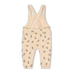 Gerippte Latzhose Samt Stickerei - Lucky Bloombird von Feetje. Diese hochwertige Latzhose besticht durch ihre weiche Velours-Rippe und zarte Stickerei-Details. Das angenehme Material aus 65% Baumwolle, 33% Polyester und 2% Elasthan bietet optimalen Tragekomfort und Bewegungsfreiheit für aktive Kleinkinder. Perfekt für den Alltag und besondere Anlässe.