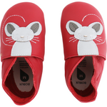 Beschreibung

Die Bobux Soft Soles sind Krabbel- und Hausschuhe für Babys bis hin zum Kleinkindalter und unterstützen Kinderfüße in ihrem natürlichen Wachstum, ohne einzuengen. Das extra weiche und biegsame Leder passt sich optimal an den Fuß an und lässt ihn atmen. Perfekt für Zuhause oder im Kindergarten, als Krabbel-, Haus- oder Gymnastikschuh.

Info

Falls die gewünschte Größe momentan online nicht vorrätig ist, senden Sie bitte eine kurze Nachricht an&nbsp;shop@dies-das.com. Wir prüfen gerne die Verfüg